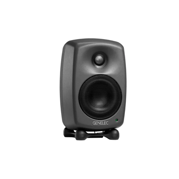 8320APM-6 Genelec enceinte de monitoring active 4 pouces 2x50w 100db SPL technologie SAM