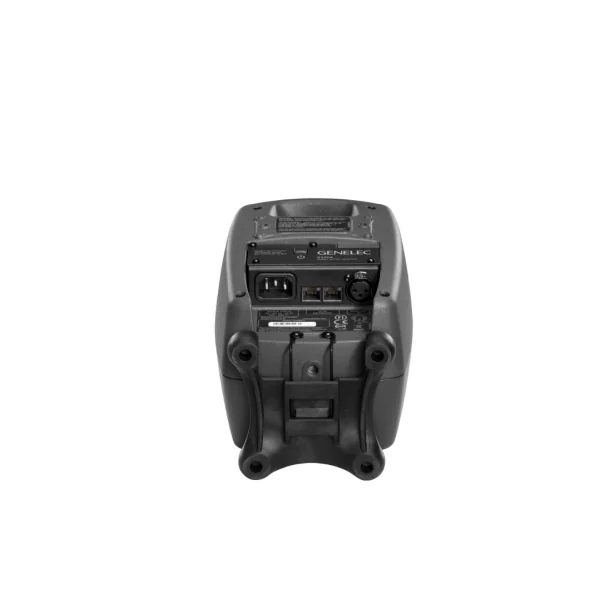 8320APM-6 Genelec enceinte de monitoring active 4 pouces 2x50w 100db SPL technologie SAM