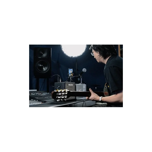 Ampli guitare Nux portable 8 watts avec Bluetooth