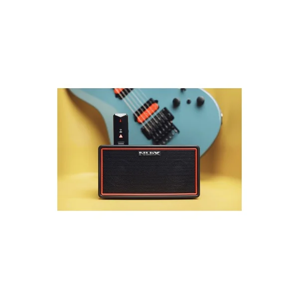 Ampli guitare électrique Nux 2x4W avec modélisations et émetteur 2,4 GHz