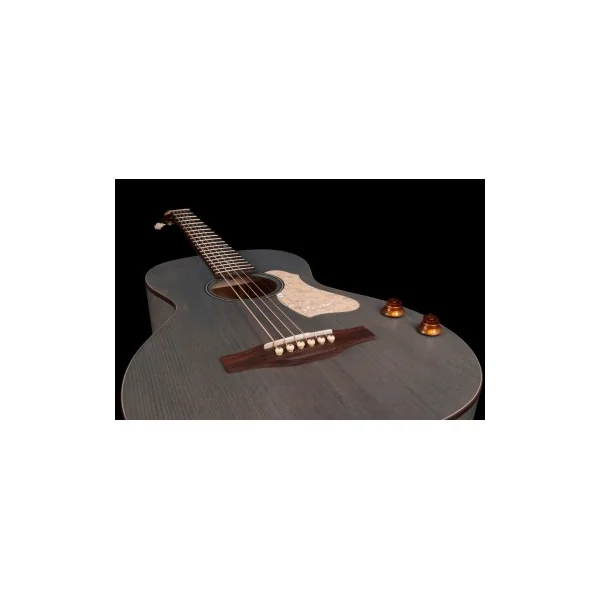 Art et Lutherie Roadhouse Denim Blue Q-Discrete