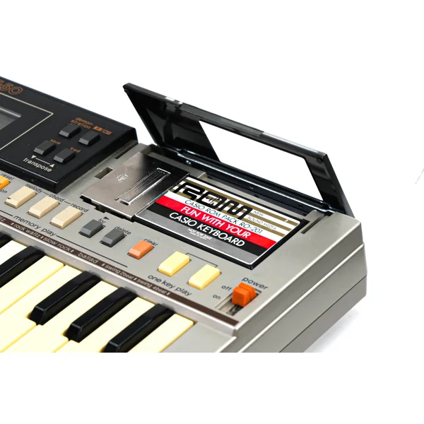 Casio PT-50 31-Key Mini Synthesizer incl. Rompack