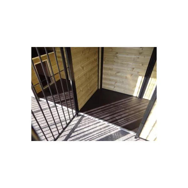 Chenil 4 boxs + 4 niches toiture complète