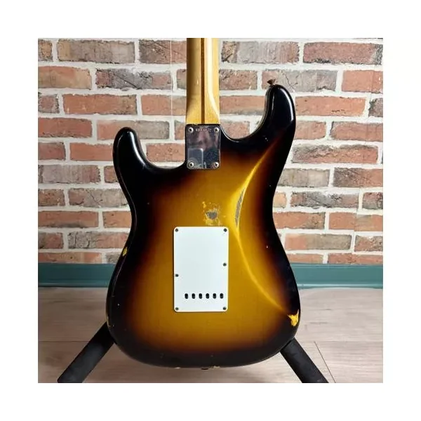 FENDER - CUSTOM SHOP STRATOCASTER 56 RELIC MN 2TS + CASE ET ACCESSOIRES