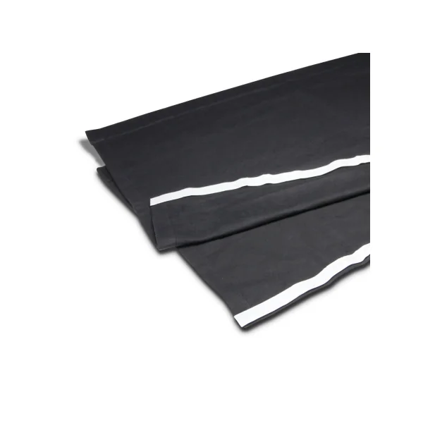 Jupe de scène molleton noir 300g/m2 avec velcro longueur 2m hauteur 60cm