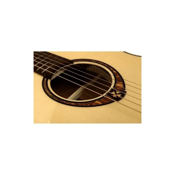 Lag Tramontane 318 Dreadnought Cutaway Electro