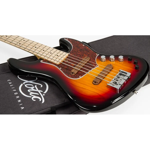 ProVintage XJPRO-1 5-String - 3 tone burst