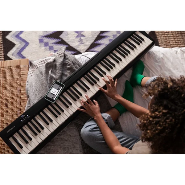 ROLAND FP-10 - Piano numérique portable