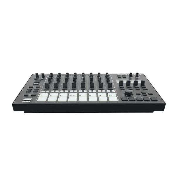 Roland MC-707 (Pre-owned)