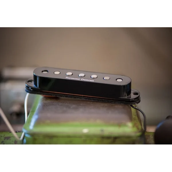 SSL-5 7S Custom Staggered Strat - 7-String - black